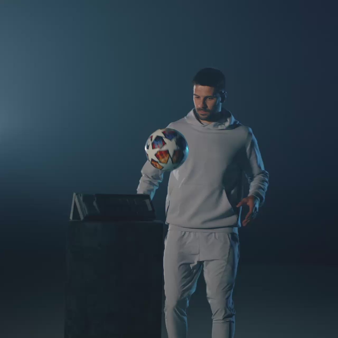 Match Signature Collection - The Essential Six